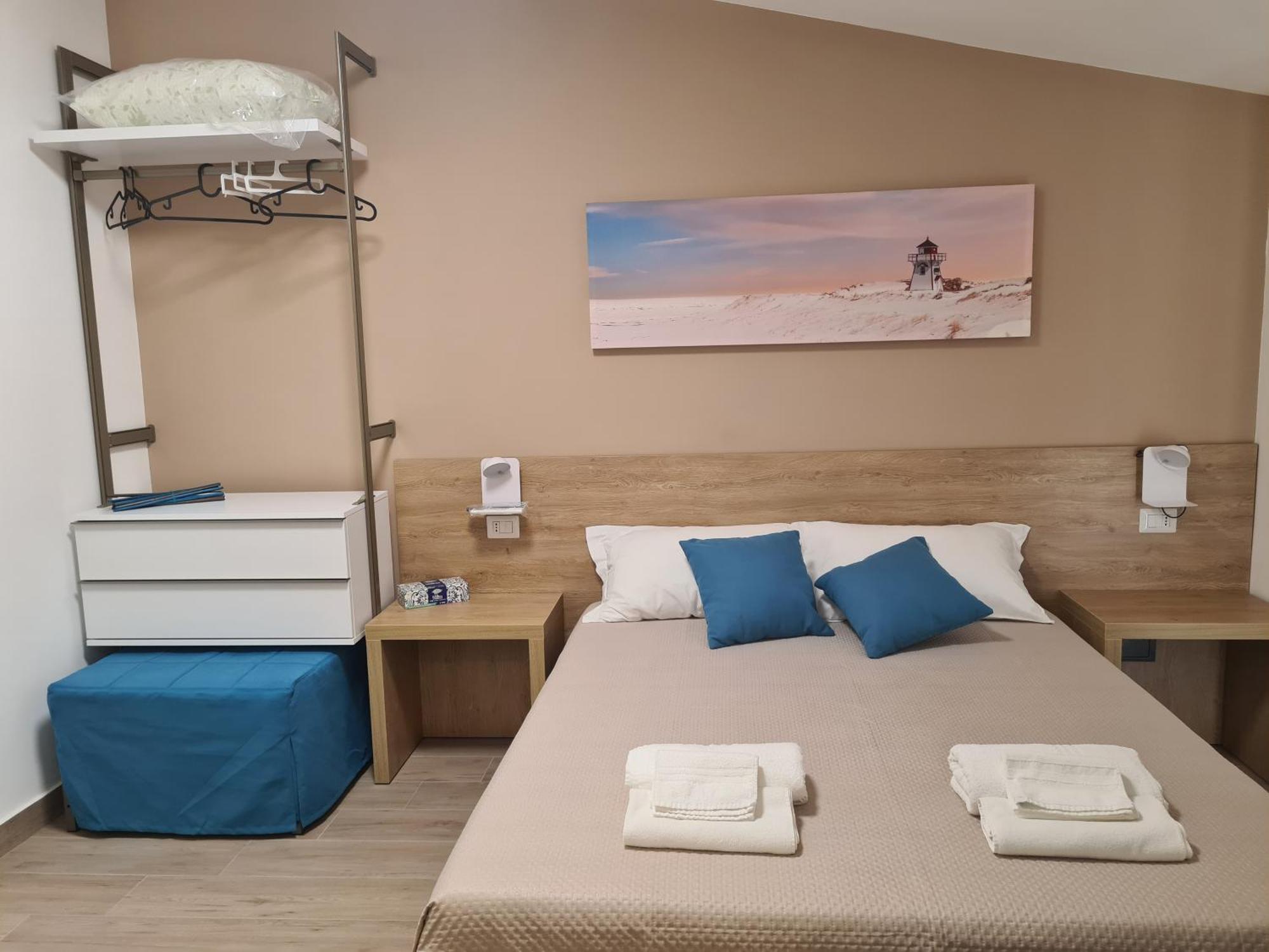 B&B Al Quadrato สกาเลอา ภายนอก รูปภาพ